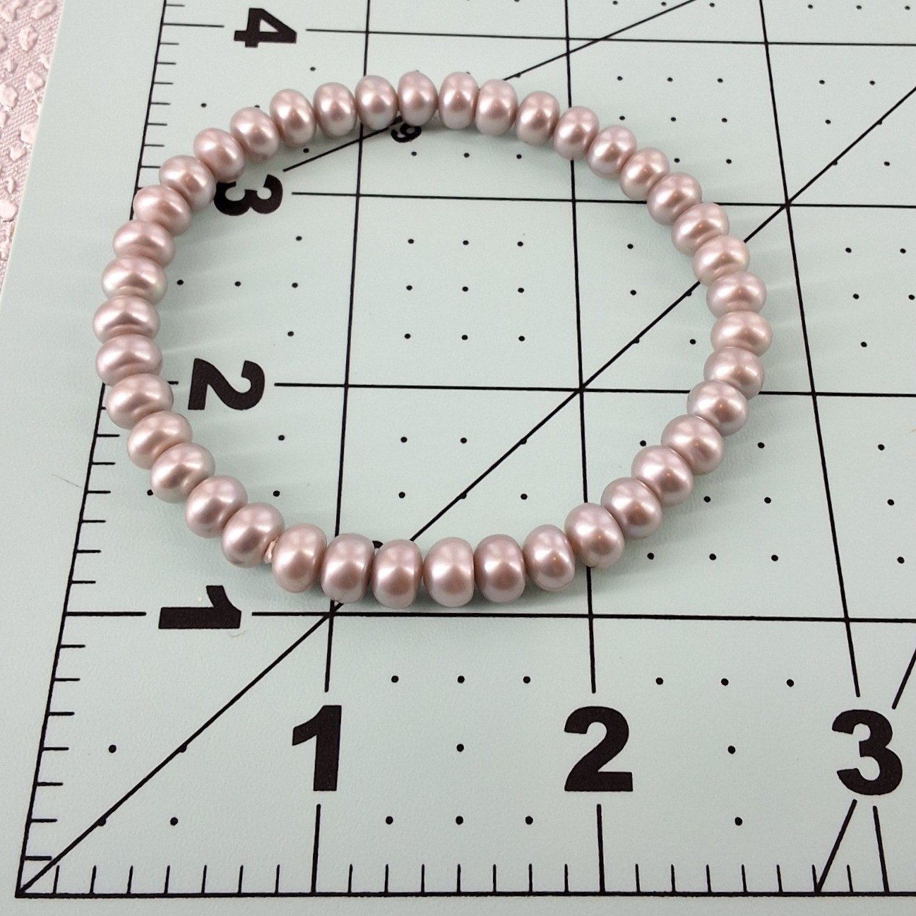 Lustrous Lavender Grey Freshwater Pearl Stretch Beaded Bracelet