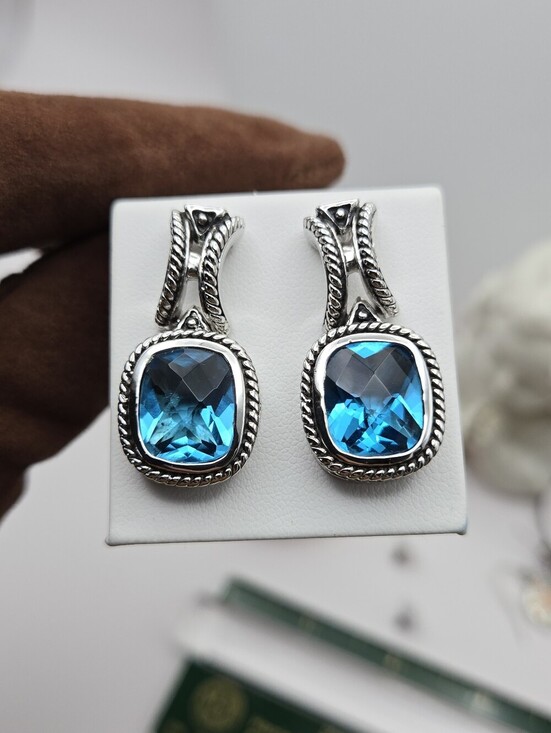 Vintage Style Clear Faceted Glass Blue Crystal Drop Earrings Silver Tone Hooks - View 9