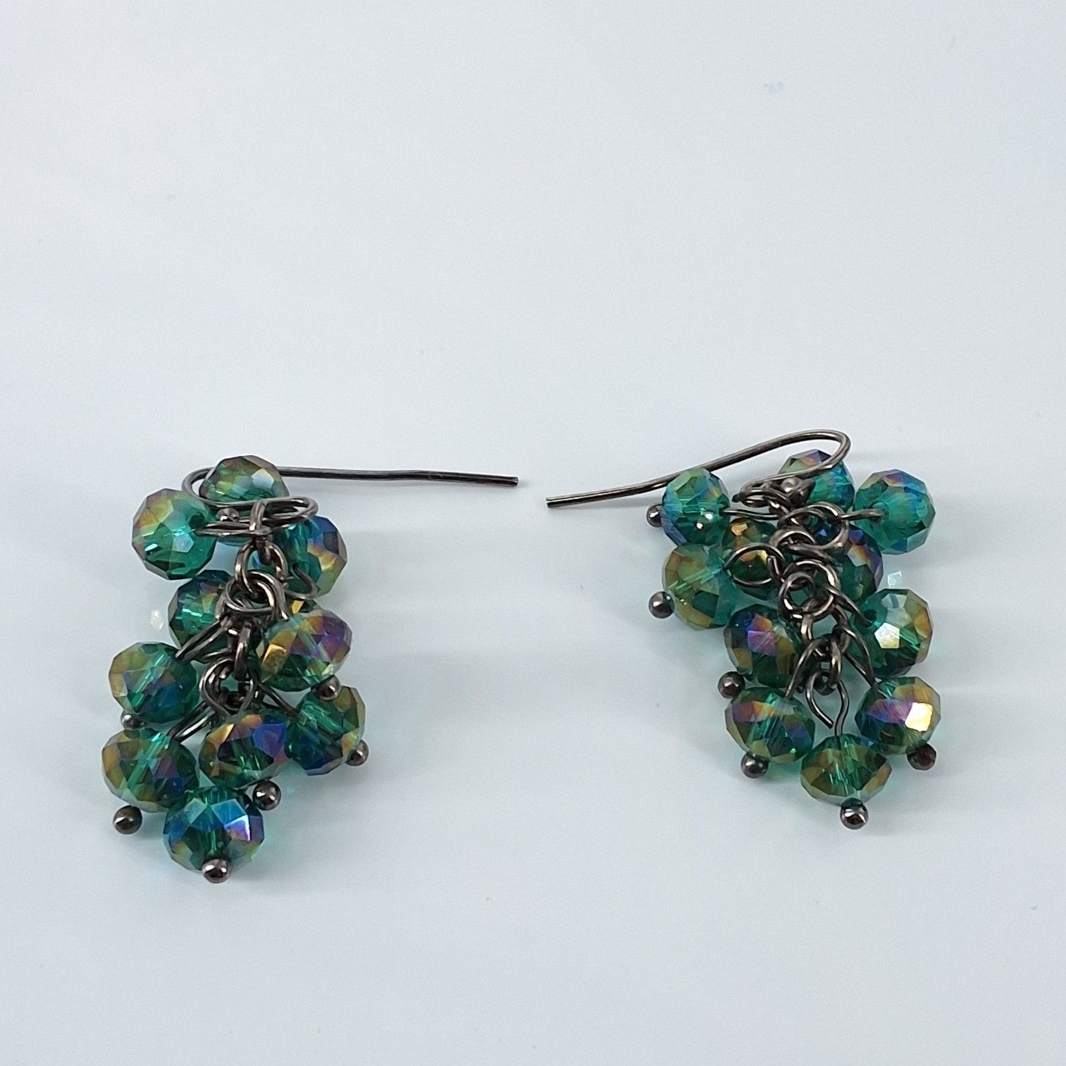 Handmade Emerald Green Iridescent Glass Bead Stretch Bracelet & Cluster Earrings - View 5