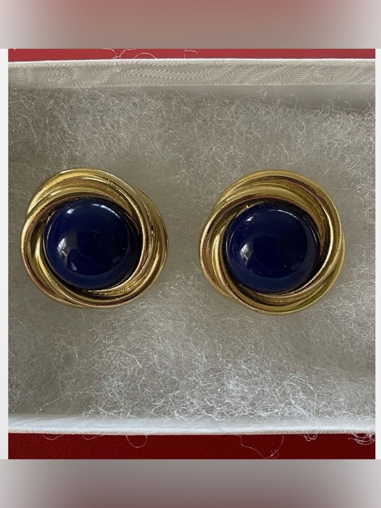 Vintage Crown Trifari Gold-Tone Faux Pearl Oak Leaf Clip-On Earrings - View 6