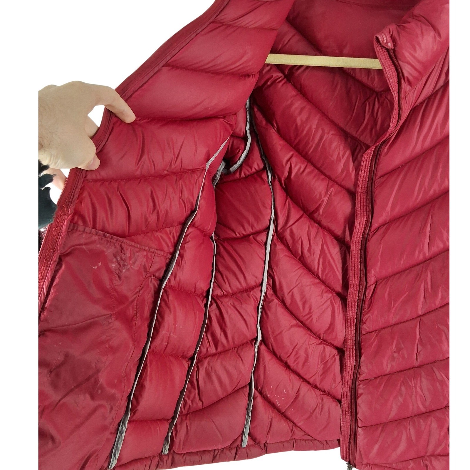 Calvin Klein Womens Red Chevron Packable Duck Down Puffer Jacket with Bag - View 8