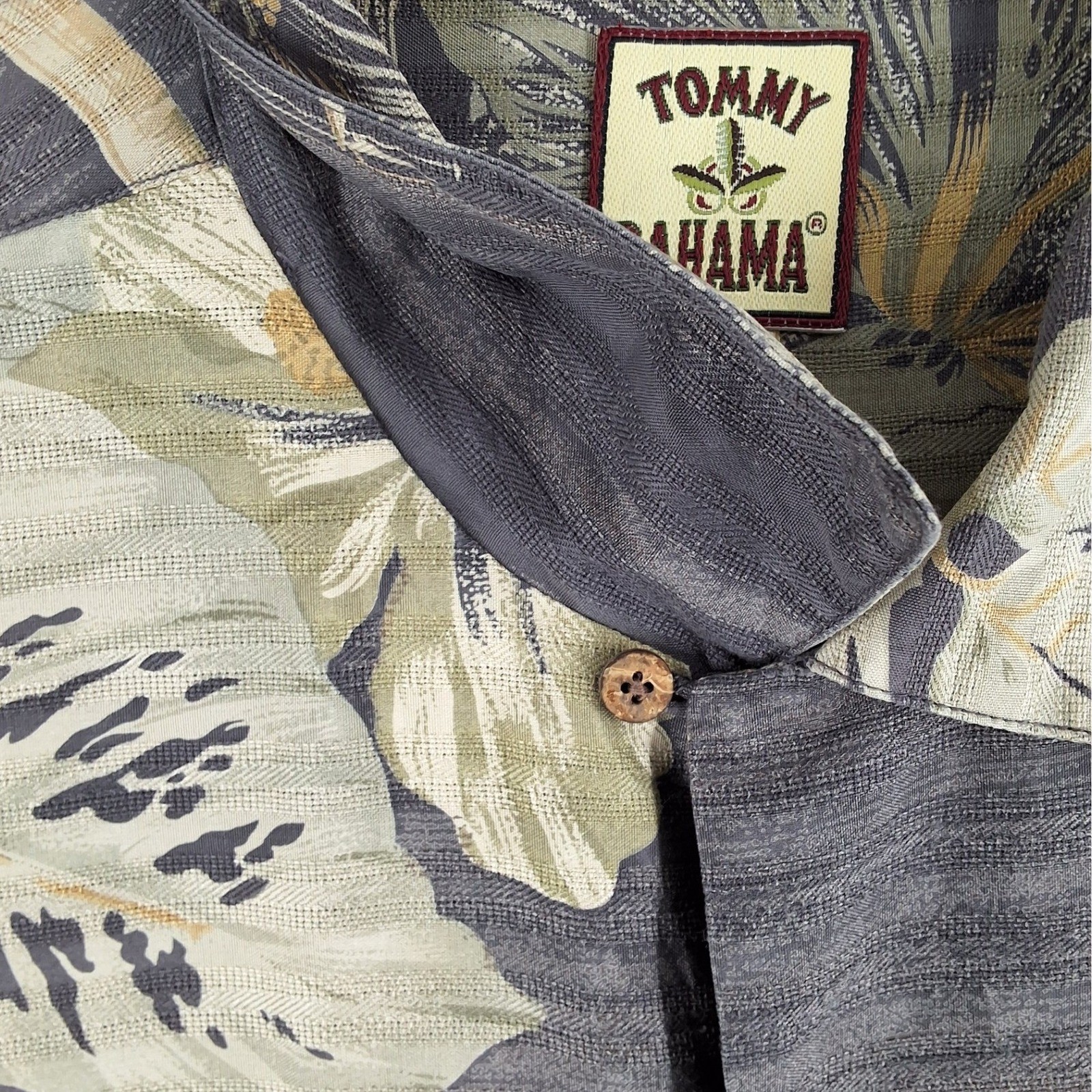 Tommy Bahama Mens L Grey Silk Hawaiian Camp Shirt Hula Palm Tree Print - View 5